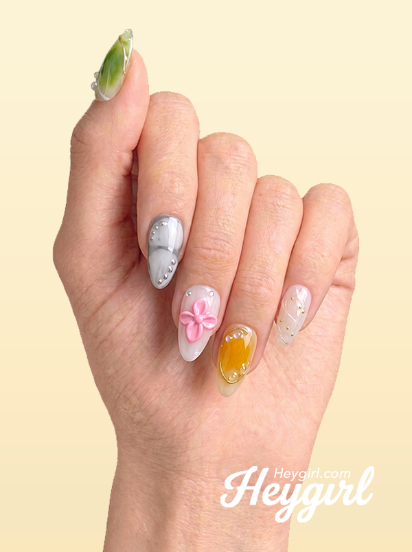 Botanical Glow | 3D Floral Amber & Jade