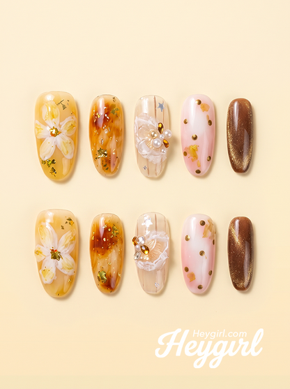 Amber Bloom | 3D Floral Golden Glow